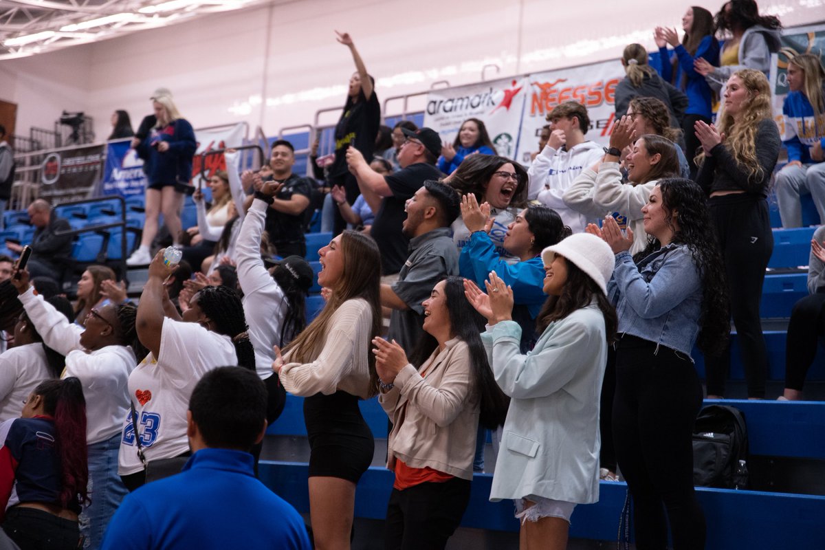 JavelinaSports's tweet photo. It was great to see you again, #JavelinaNation. 

#TheJavelinaWay | #javCOURAGE https://t.co/qf419jVAGN