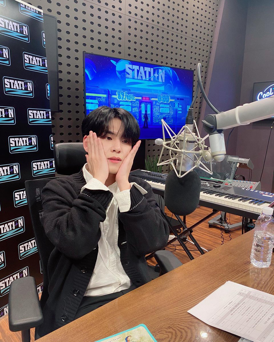 220221 스테이션 제트 #원필