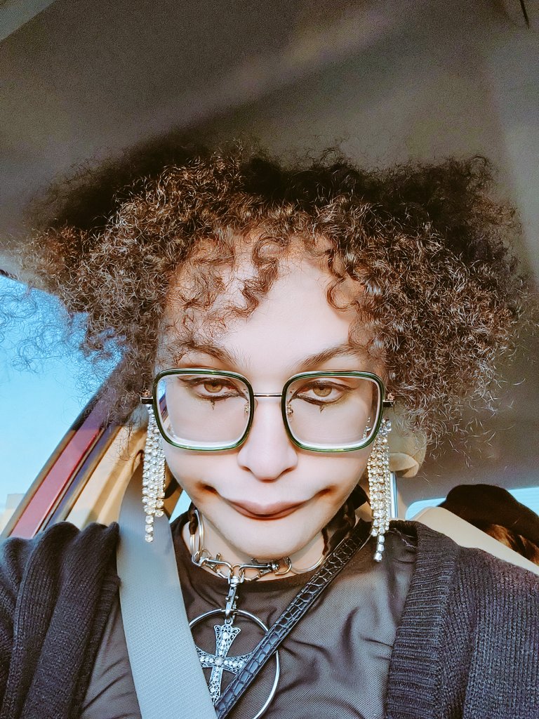 Hydrocyde's tweet photo. Me being a whore all week for my birthday :) https://t.co/5aUNNmrSLG