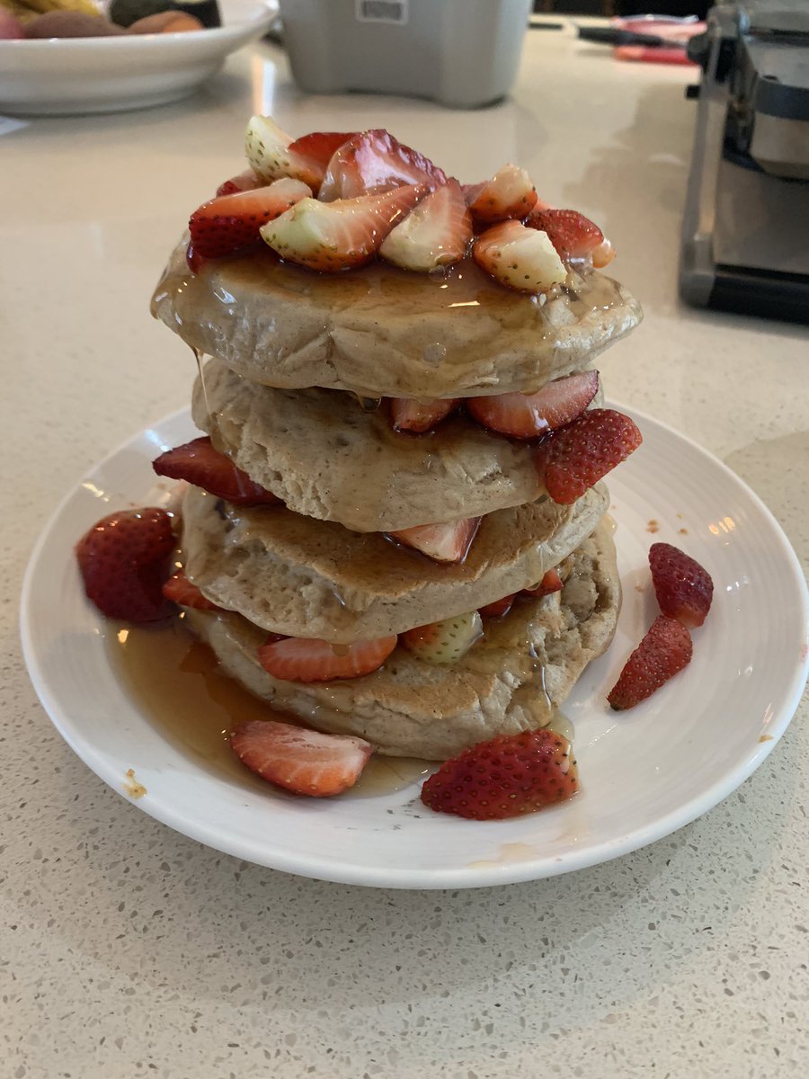 oldmanseifali's tweet photo. @degenzeph I just hit the pre and then the gym pretty hard now it’s breakfast time. #monkepower @MonkeRejects https://t.co/VN72cBlKyO
