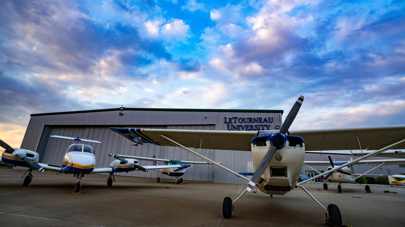 LeTourneau Aviation tweet media