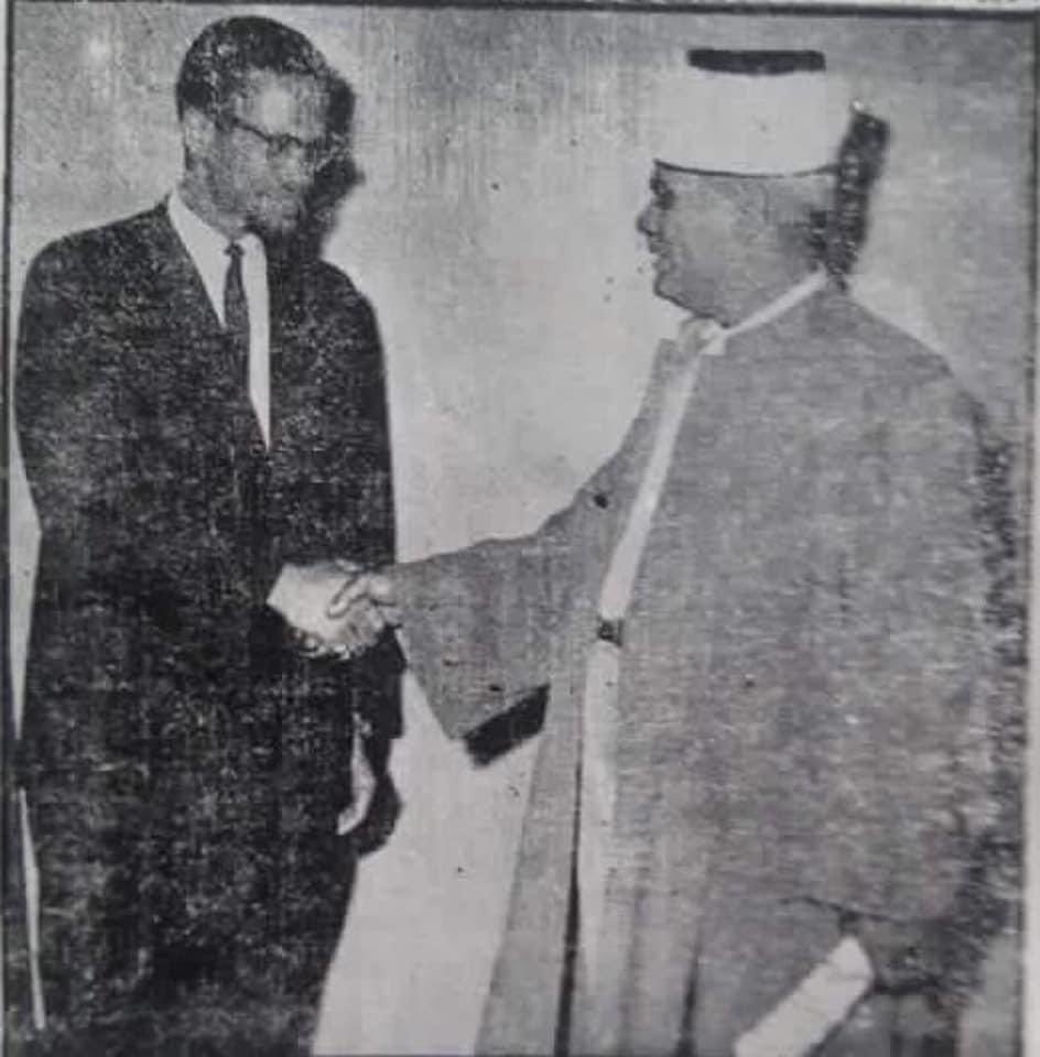 JehadAbusalim's tweet photo. In memory of Malcolm X, who was assassinated on February 21, 1965, I share what is perhaps the only photo from Malcolm X's visit to Gaza in 1964. During his visit, he was welcomed by Gaza's chief judge and scholar, Muhammad Khulusi Bseiso. Both men departed our world in 1965. https://t.co/hcK9R373FU