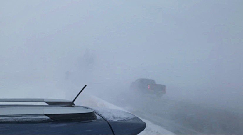 UpstateChaser's tweet photo. Go check out my full YouTube video of the snow squall that hit Upstate NY! Please Like and Share if you enjoy thank you! #nywx #snowsquall #wx #wxtwitter #snow #stormvideo
https://t.co/KhfEkb394v https://t.co/f8WYhwloq3