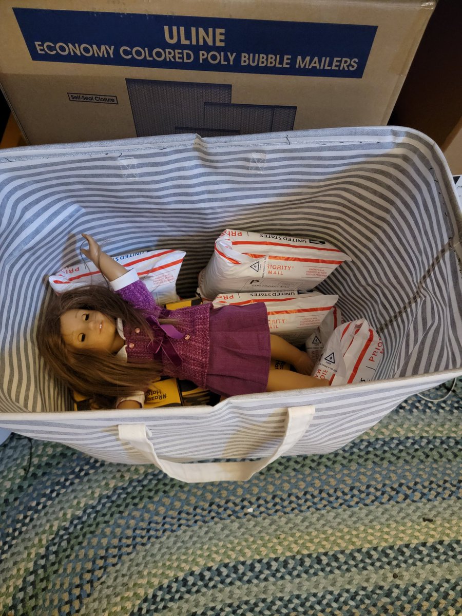 Fulfilling orders...I get called away for like 15 minutes. I come back, knock out the next order and go to put it in my mail bag...it was like that horror movie where the Anabelle doll comes to life.
The joys of doing a small business with little kids😉
<a href="/ShopifySupport/">Shopify Support</a> <a href="/Shopify/">Shopify</a>
