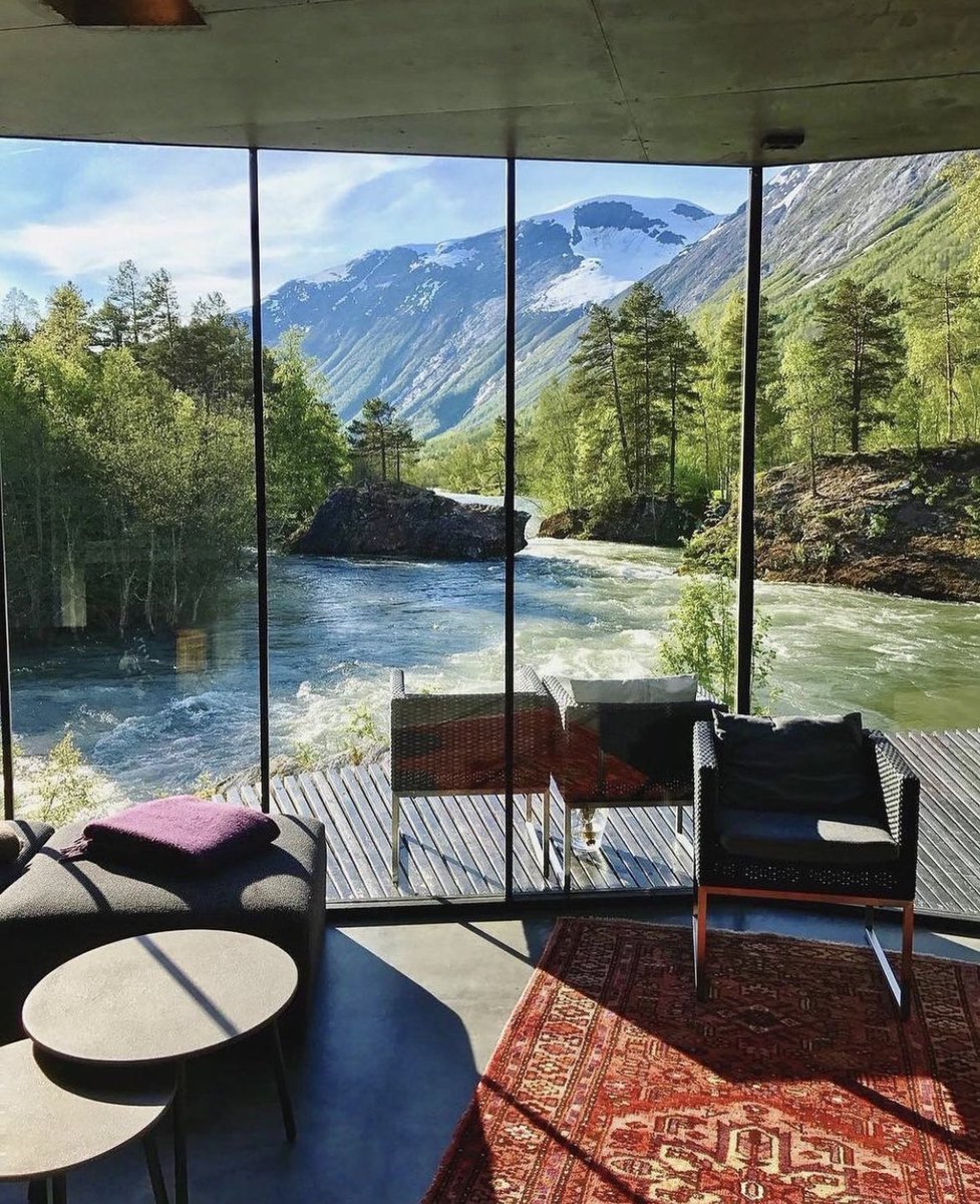 Dreamy sauna views 🍃