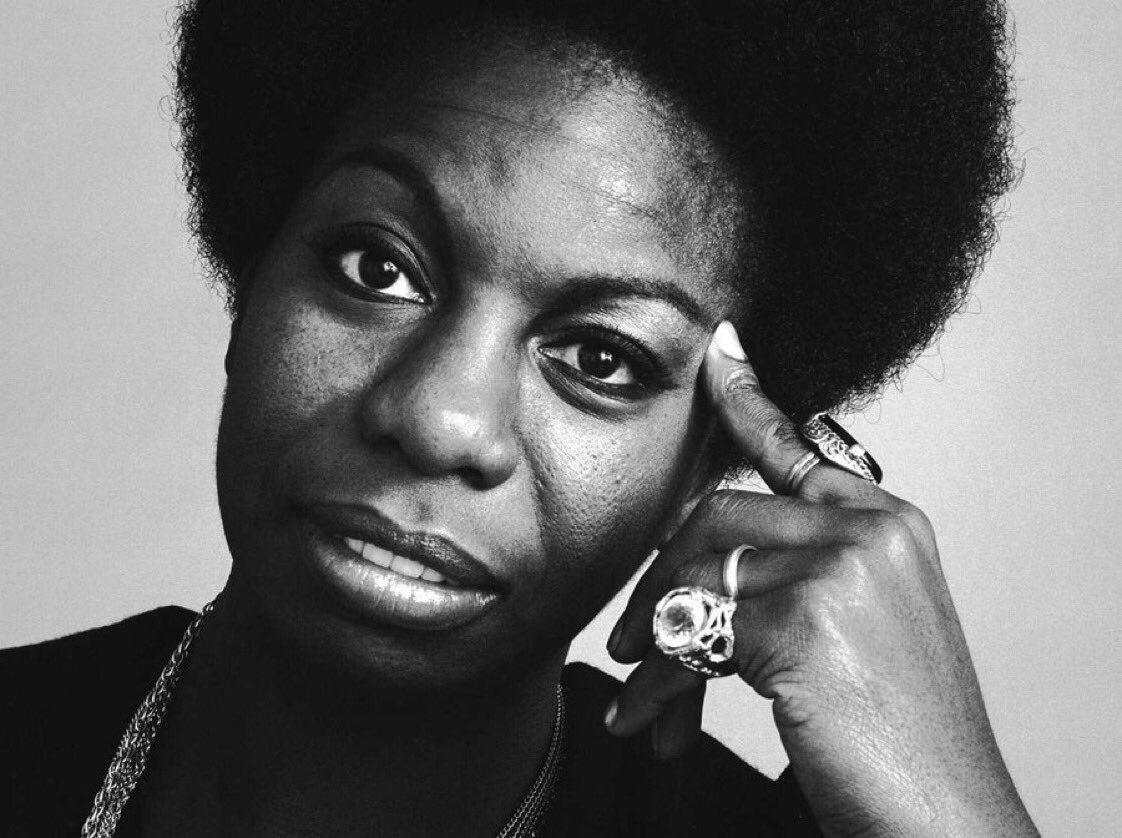 monaeltahawy's tweet photo. Nina Simone was born on this day in 1933. My love for her is boundless. Throughout this day every year I share some of my favourite things that #NinaSaid for my annual appreciation and respect 💜✊🏽❤️ (Jack Robinson/Hulton Archive/Getty Images) https://t.co/73k469ph9l