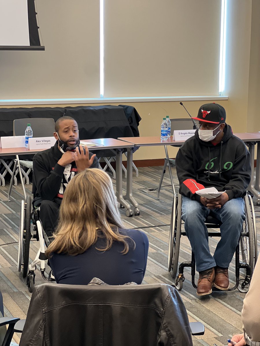 LurieHCN's tweet photo. Virtually and in person, we’re discussing what #mentalhealth means and the steps we need to take to achieve wellness justice for all. These conversations are all being facilitated by our youth leaders. @LurieChildrens @SCY_Chicago @CommsUnited #healingthroughjustice #ujimaproject https://t.co/xijRjSxNgz