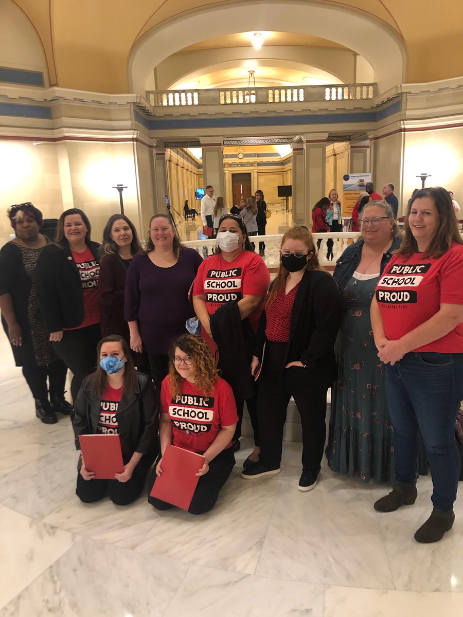 OEAaction's tweet photo. Happy Public Schools Week! Educators from Duncan to Tulsa are proud to join parents from across Oklahoma today at the Capitol in support of our public schools that serve every community and every child. #PublicSchoolProud #WeChoosePublicSchools #OklaEd https://t.co/1WJokx6Viy