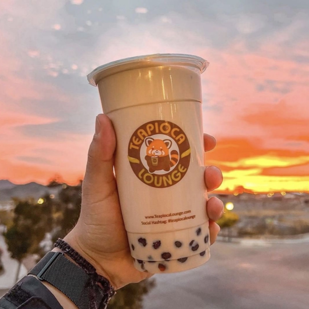 teapiocalounge's tweet photo. Dirty Vanilla Chai + Sunsets = the perfect evening
#boba #bobatea #dirtyvanillachai #teapioca #bobatime #teapioca #sunset https://t.co/hYd5Cr4f1f