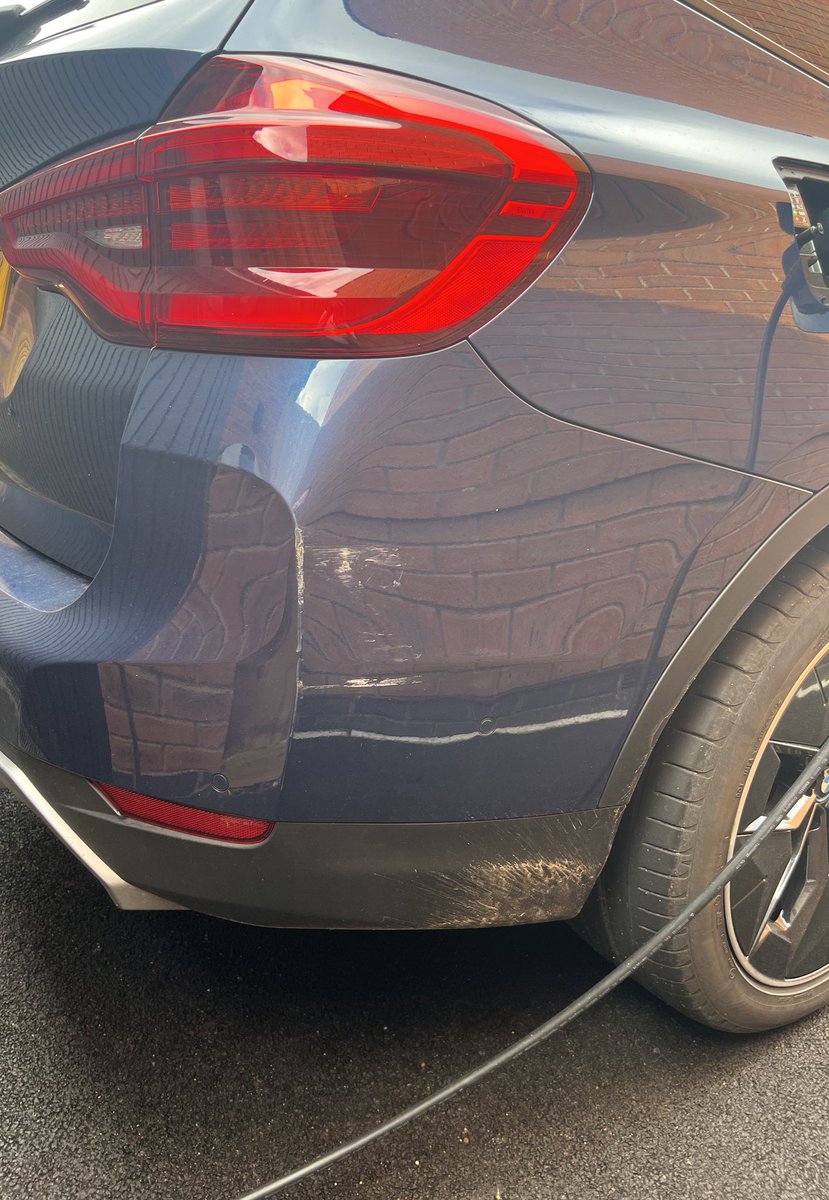 mrmarkusyoung's tweet photo. @HeathrowAirport really disappointed to find my car all bashed up after 2 weeks in your short stay car park yesterday. It took me 44 mins to reach someone at your call centre today only to be told you accept no responsibility and 24/7 CCTV and security you advertise doesn’t work! https://t.co/mhP1r56g1P