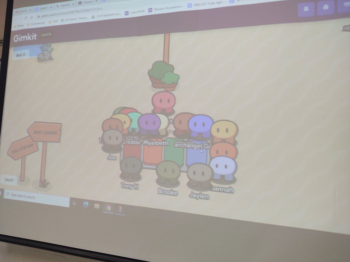 LPatchBHS's tweet photo. Firsts for me: GimKit and Wheel of Fortune.  Fun digital review games in Biology @BrevardHS #gimkit #tcsyes https://t.co/3rcxSUnDPW
