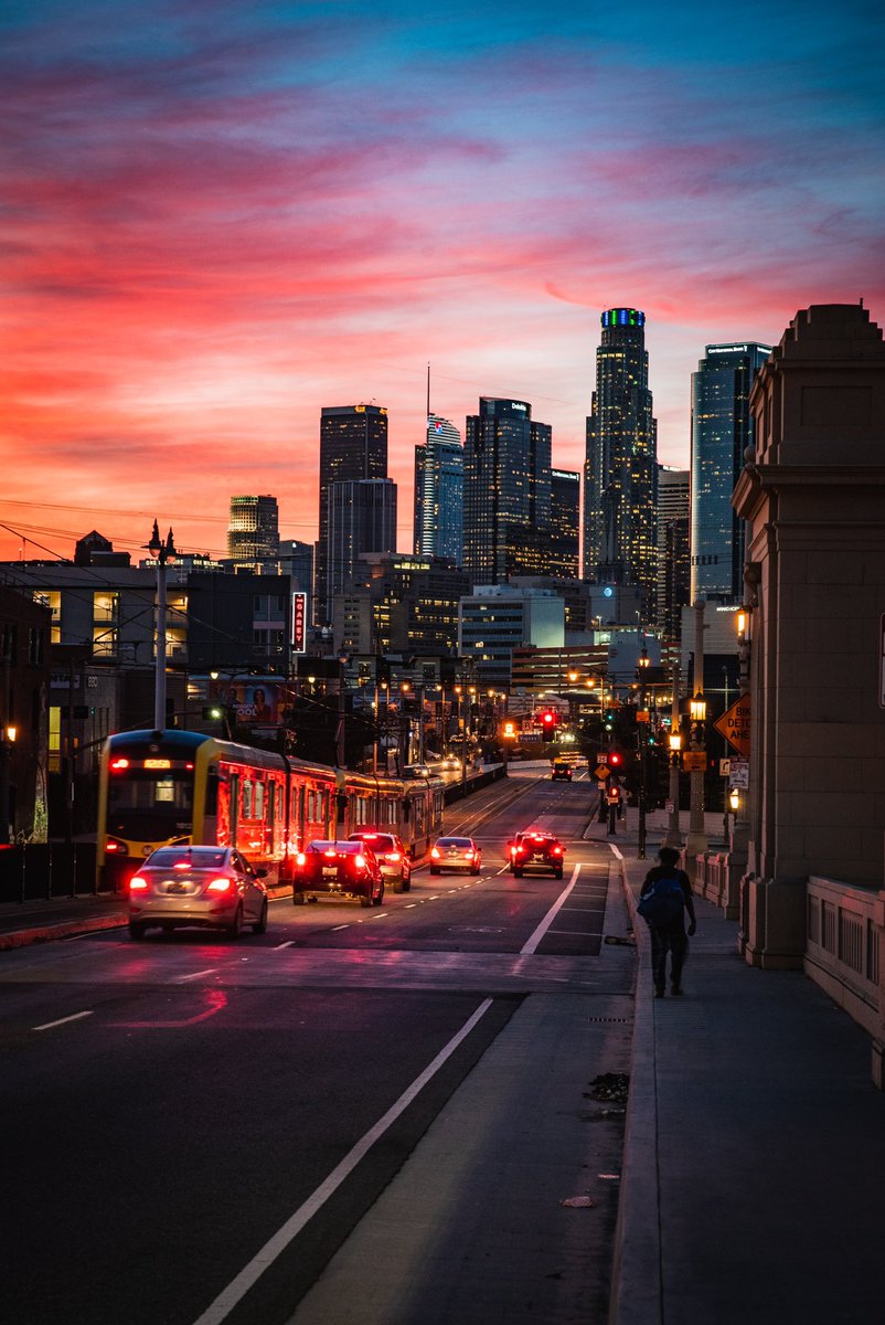 Jason V. tweet media