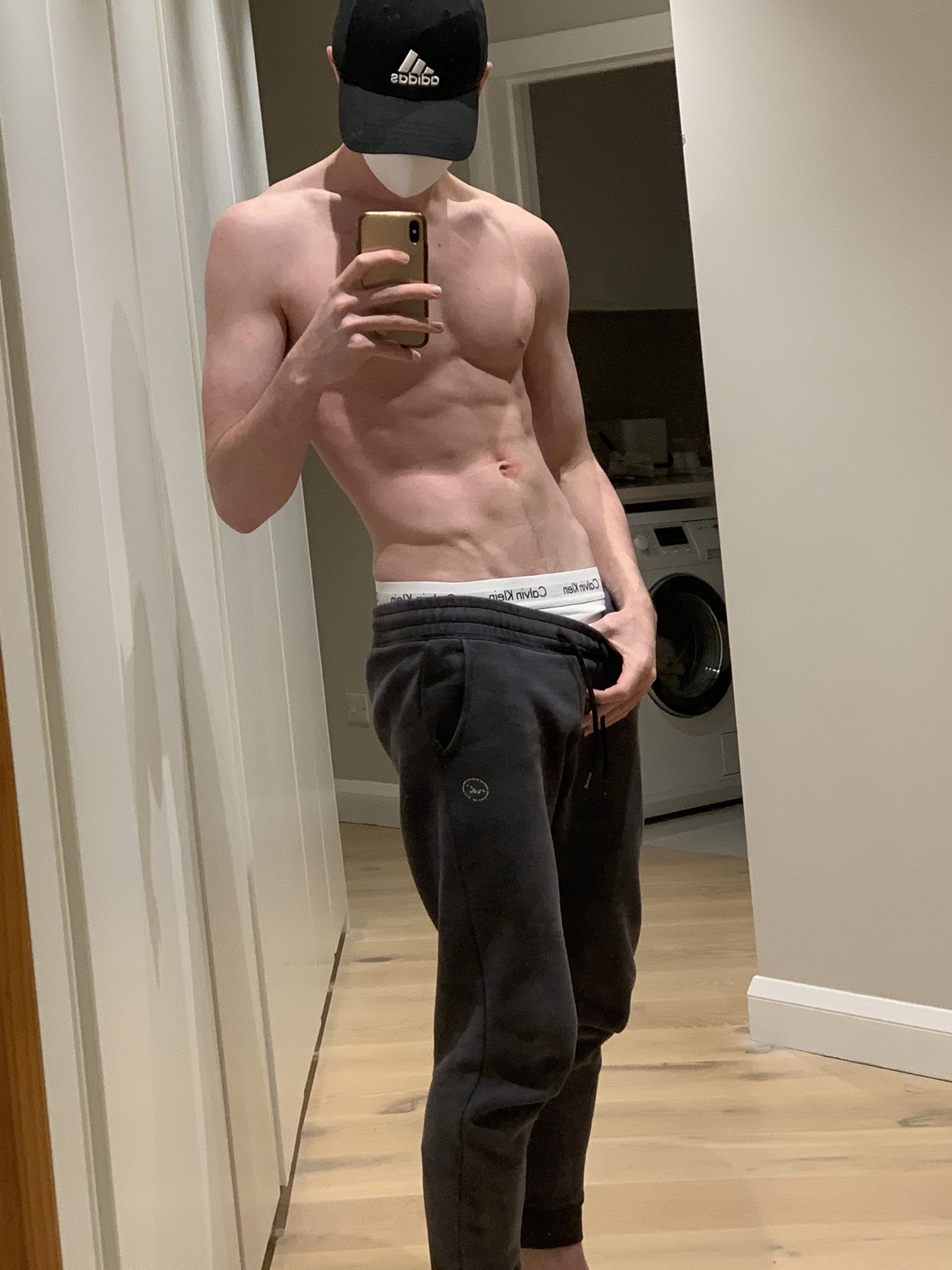 Late night mirror pics hit different.

Link in bio.

#onlyfans #horny #sext #gay #twink #nsfwtwt #snap
