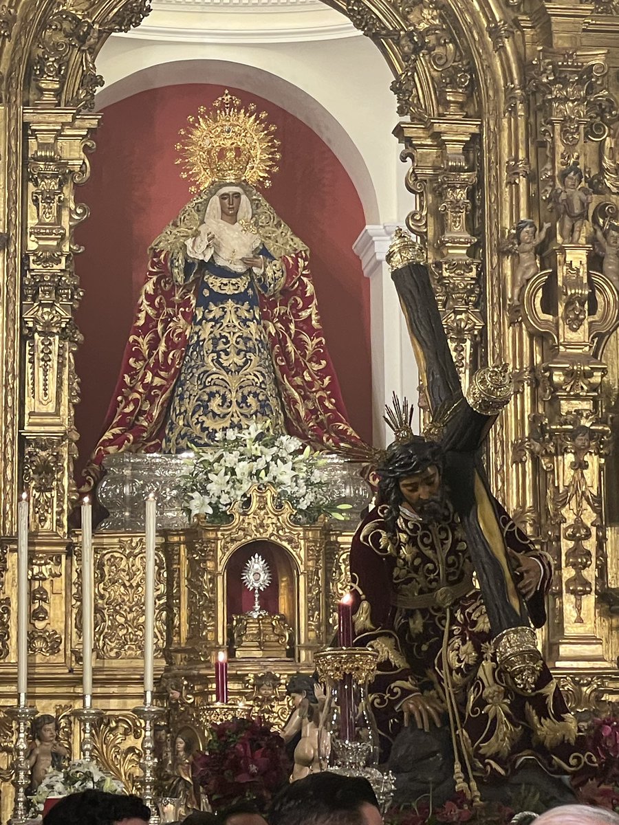 PPSantos_S's tweet photo. 🟣 Noche en T R I A N A con @Blogosur TV.
🎥 Retransmisión por #streaming del traslado del Stmo. Cristo de las Tres Caídas a Santa Ana. cc @EspDeTriana
#TeamBlogosur #TDSCofrade https://t.co/JhkQLEt9nO