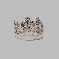 rxvxngc's tweet image. ⠀ ━┈━┈ @rxvxngc &amp;amp; @rxgingfire.
⠀⠀⠀
          ▐▒   𝐓𝐇𝐄 𝐋𝐎𝐍𝐄𝐋𝐈𝐄𝐒𝐓 𝐆𝐈𝐑𝐋. 

                  don't you find it strange?
              ୧⠀the only thing we share⠀୨
                        is one last name