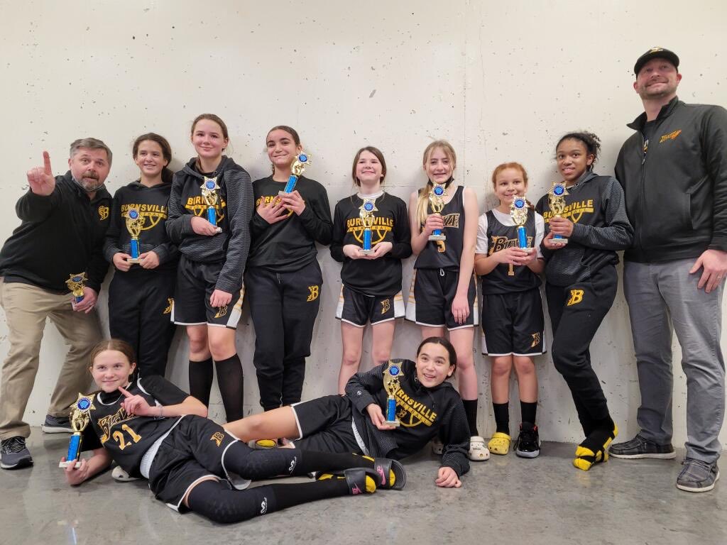 Blazegirlsbball's tweet image. 6th graders pick up yet another 🥇 over the weekend, this time taking the Bloomington Jefferson tournament!! What an amazing hoops season you guys are having! Enjoy the ride! Good luck at State! And keep smiling ☺️
#GoBlaze