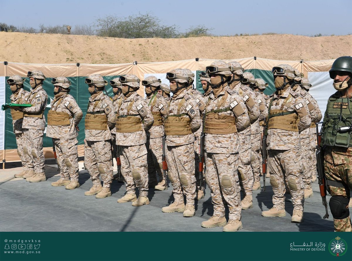 modgovksa's tweet photo. انطلاق مناورات التمرين المشترك بين القوات البرية السعودية والجيش الباكستاني #الصمصام_8 بجمهورية #باكستان الإسلامية.
https://t.co/xj3YPkbNx4 https://t.co/828LRPvvkC
