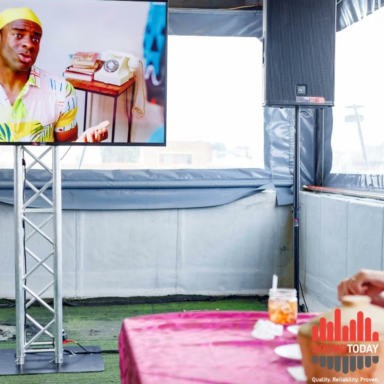 SoundToday_za's tweet photo. That much needed technical support by @sound_today

Email us at: Events@soundtoday.co.za

#Av #audiovisual #Sound #events #paoftheday https://t.co/0tf0wVbH6M