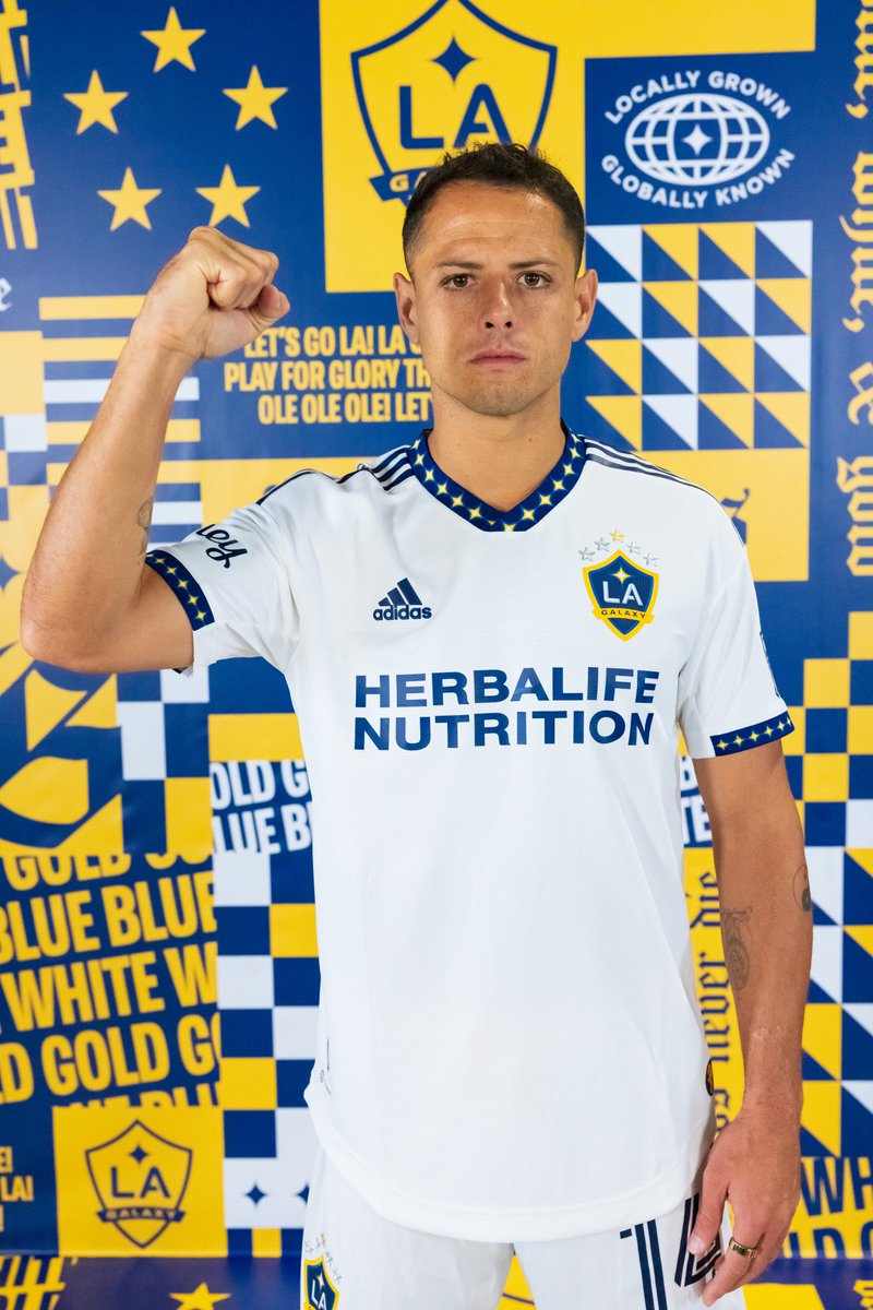 LAGalaxy's tweet photo. Let’s Go LA! 💙🤍💛 https://t.co/OqIjQjddDP
