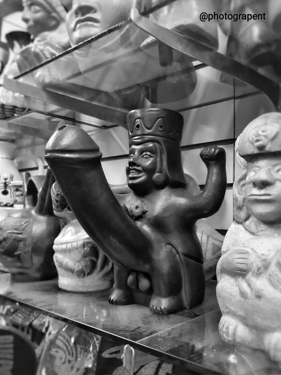 photograpent's tweet photo. Erotic huaco
Erotic pottery of the Moche culture. For more info about this fascinating Peruvian pre-incan culture, go to the comments.
#blackandwhitephotography
#moche #Peru #nftphotography #archeology #NFTCommunity #nftphotographer https://t.co/qGzqo2uXVJ