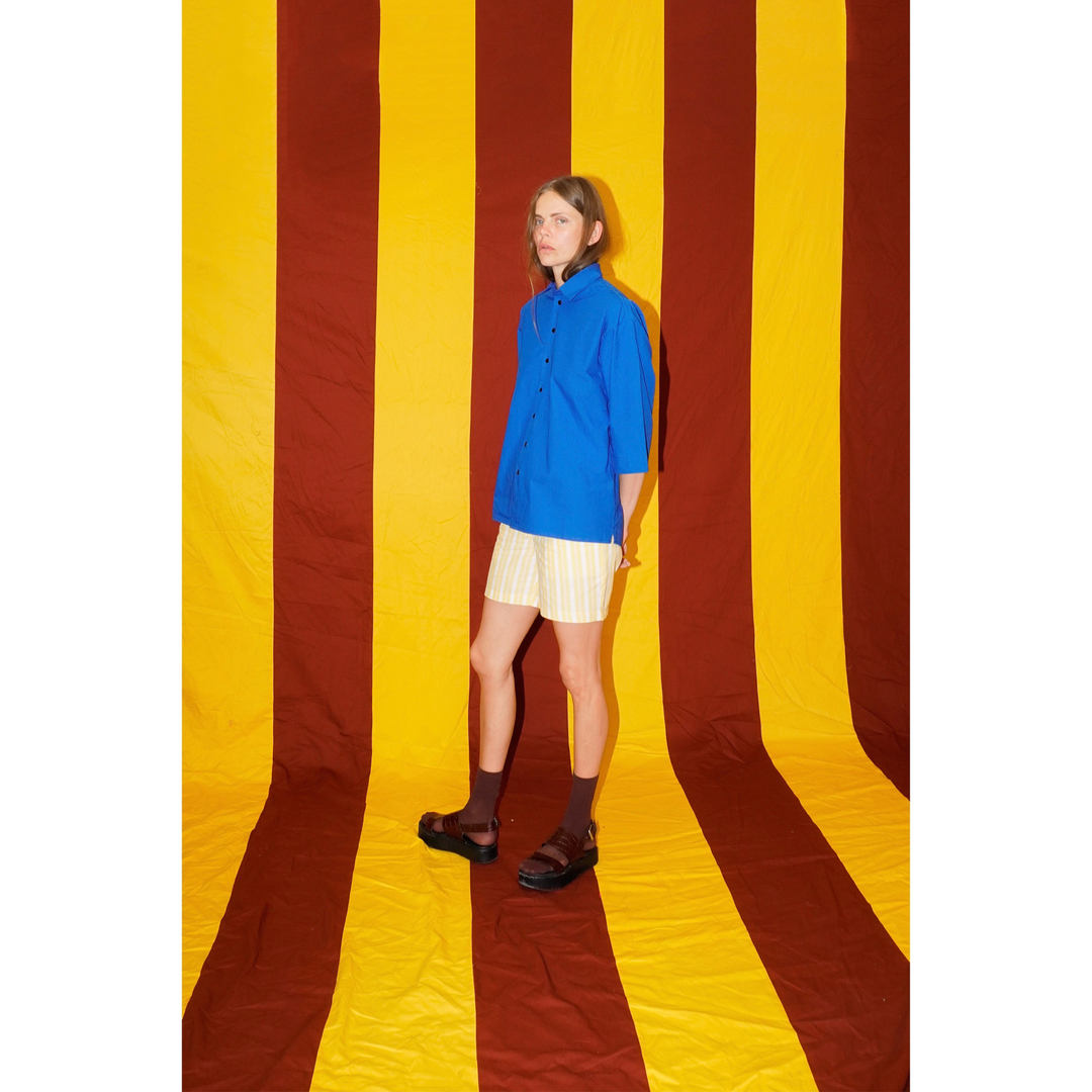 Nina wears the Boxy Shirt made of 300 TC cobalt cotton. 

Available at akjpstudio.com and at AKJP Studio on 73 Kloof Str, Cape Town.​​​​​​​​

@_akjpstudio