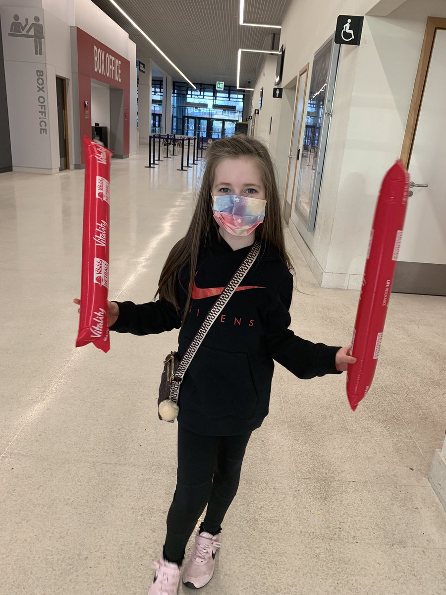 Louise Hanlon (@louisehanlon16) on Twitter photo Well played <a href="/SirensNetball/">Strathclyde Sirens</a>. we are so glad to back supporting you at Emirates #sirenstribe Well played <a href="/SirensNetball/">Strathclyde Sirens</a>. we are so glad to back supporting you at Emirates #sirenstribe