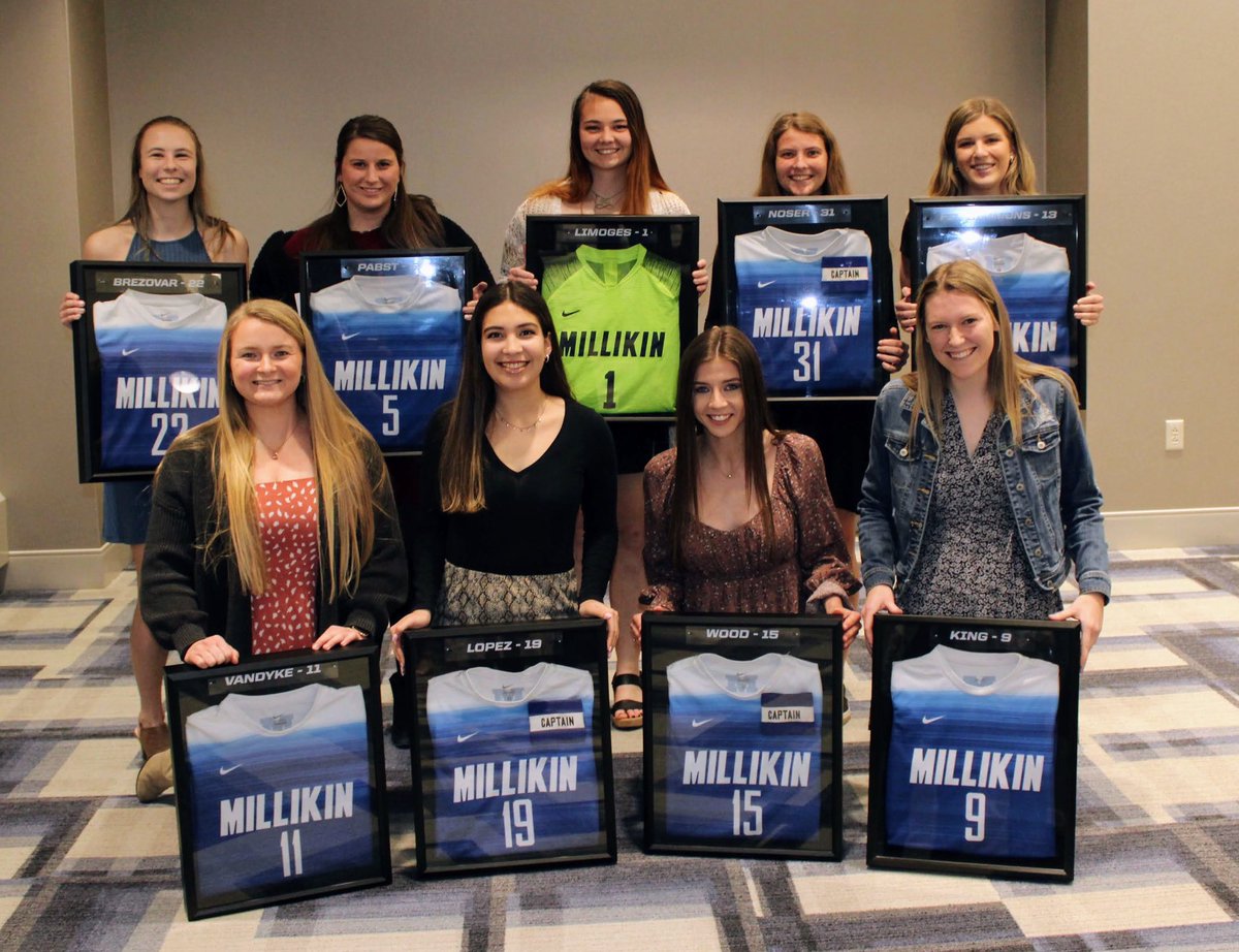 MillikinWSoccer's tweet photo. Class of ‘22 you will be missed 💙 https://t.co/uByHMZ8ZE5