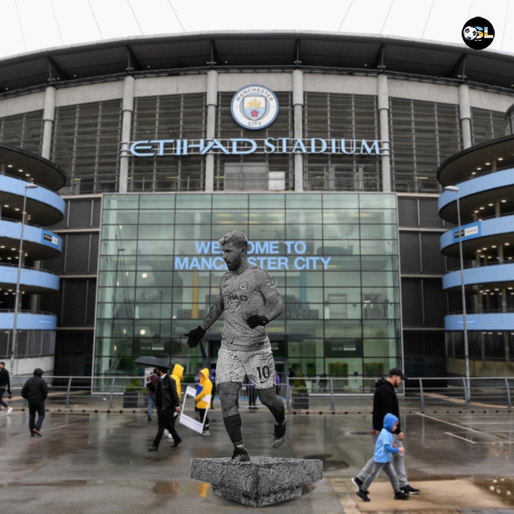 City_Chief's tweet photo. ⚡️ Sergio Agüero x Statue: #ManCity’s 𝗯𝗲𝘀𝘁-𝗲𝘃𝗲𝗿. The 𝗞𝗶𝗻𝗴. Our 𝗚𝗢𝗔𝗧. 🤟💙 https://t.co/btNSh0R9at