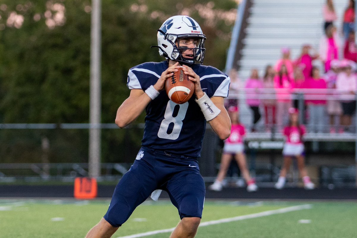 I’m very blessed and excited to announce that I will be continuing my athletic and academic career at John Carroll University! I want to thank my family and all of my coaches and teammates that have helped me get here #GoStreaks <a href="/JCUFootball/">John Carroll Football</a> <a href="/RickFinotti/">Rick Finotti</a> <a href="/BakerQB7/">Matt Baker</a> <a href="/OLCoachNystrom/">Drew Nystrom</a>