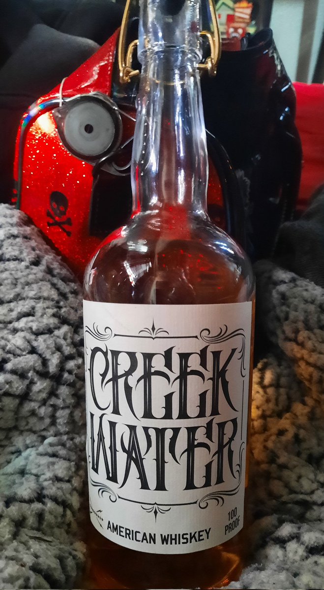 Detroit_Cupcake's tweet photo. @Yelawolf Mondays got me like... #CreekWater https://t.co/56cmnk7EOd