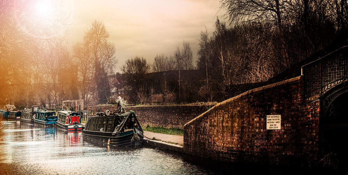 BCNostalgia's tweet photo. Black Country Landscapes - The Stourbridge Canal &amp; Glass Works Walk
https://t.co/82rVusJepn https://t.co/j8vZQnPUaQ
