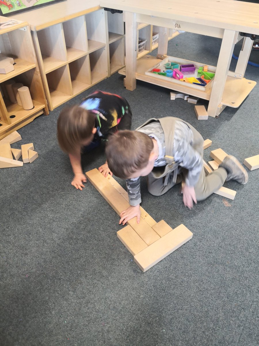 TCSoA_Nursery's tweet photo. Opportunities to use the ipad, design using blocks, construct and playing hairdresser - phew, we have been busy today! #engagingplay #richexperiences #friends https://t.co/vQf0GCNWBp