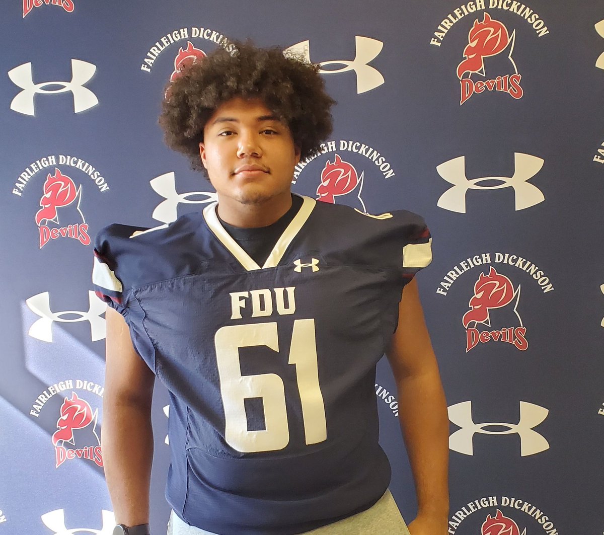 Thank you <a href="/CoachAVC_FDU/">Anthony Van Curen</a> for inviting be today had a great experience <a href="/FDUFootball/">FDU Football</a>