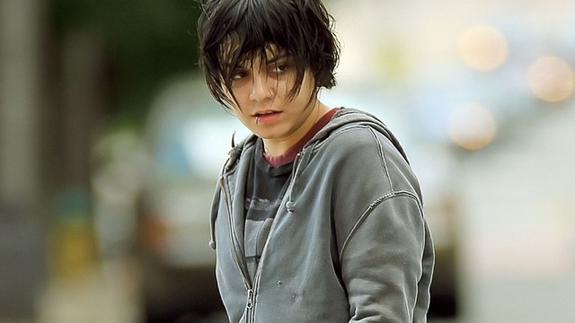 tvglobo's tweet photo. Vanessa Hudgens é Apple, uma menina que vive nas ruas e tenta reconstruir sua vida. Vamos assistir 'Em Busca De Um Lar' no #Corujão 👀 https://t.co/jKRyZc0t7q