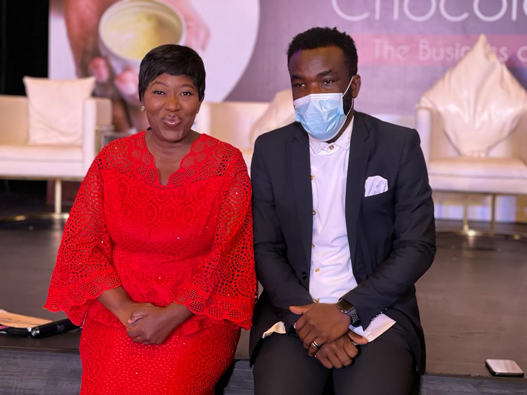 EuniceTornyi's tweet photo. @ghanatourismGTA @motac_gh @MOTACGhana @VisitGhanaNOW @Akwaabauk @moigovgh @GEPAGhana @gipcghana @ghcocobod @gea_ghana Briefing ahead of MC Duties with @ButttyKrow
I see Ghanaian homes serving guests with water and a bar of chocolate.. better days ahead for #Ghana Chocolate #Chocolatarium2022 #Chocolate @etv_ghana @HAPPY989FM @Y1079FM @y1025fm @Y979FM @Official_GMA https://t.co/ZxW0U7Lnmm