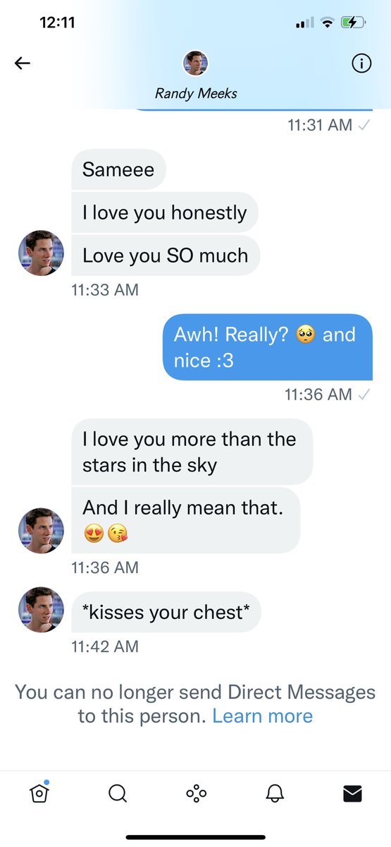 // Jfc I get drama and a creep all within the span of 2-3 days. I hate Twitter, but it’s not like Fb or Instagram or anything else is that much better 🙄😑 watch out for this person guys 

<a href="/feistyxreporter/">Gale Weathers</a> <a href="/ElianaPrescott/">Eliana Prescott-Kincaid</a> <a href="/psychokxller/">Billy Loomis</a> 

Blocked on all my accounts and wanted to