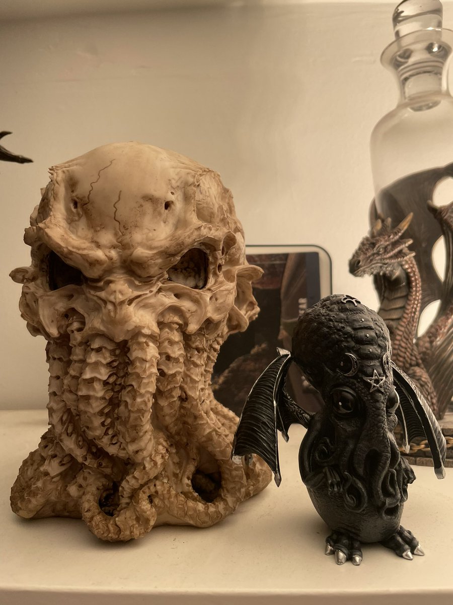 Picked up this bad boy and cutie #Cthulhu from Stratford-Upon-Avon, of all places, from an amazing shop called Magical Alley. If you are ever In Shakespeare’s hometown, do yourself a favour and visit <a href="/SeekTheMagicOrg/">Magic Alley</a>