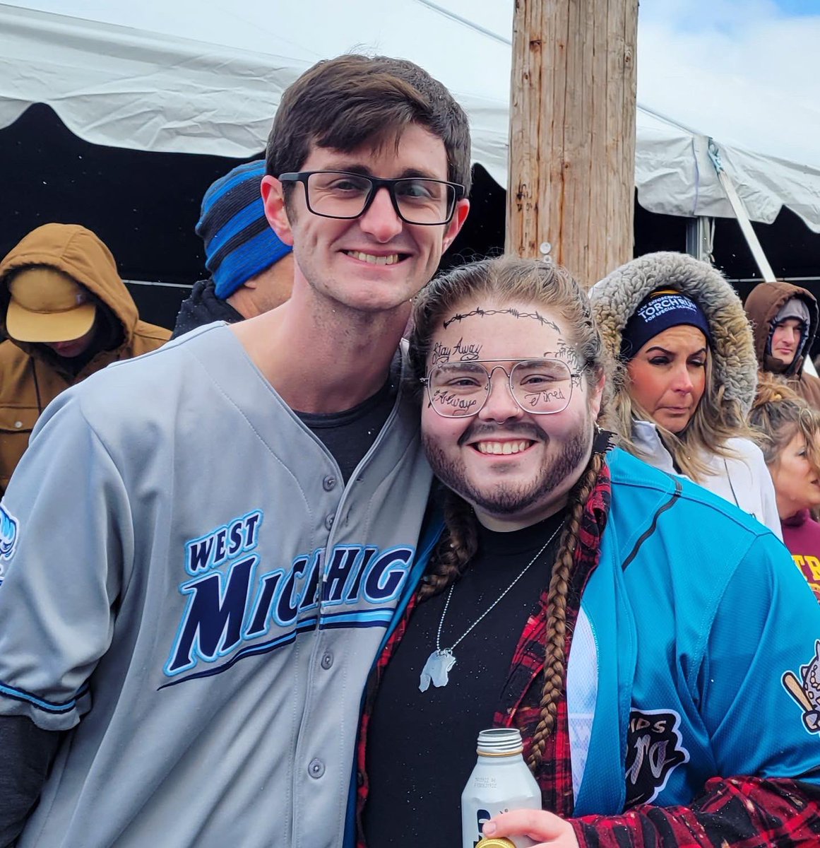 emilypaints's tweet photo. Post Malone Makes the Plunge 2022. (I raised $250 for Special Olympics Michigan along the way!) https://t.co/RoyfQrDI33