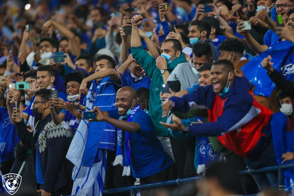 Alhilal_FC's tweet photo. 🏟 ميدانك الملعب.. وفي غيره ما تلعب 😎💙

#الهلال https://t.co/WjIFgAJk08
