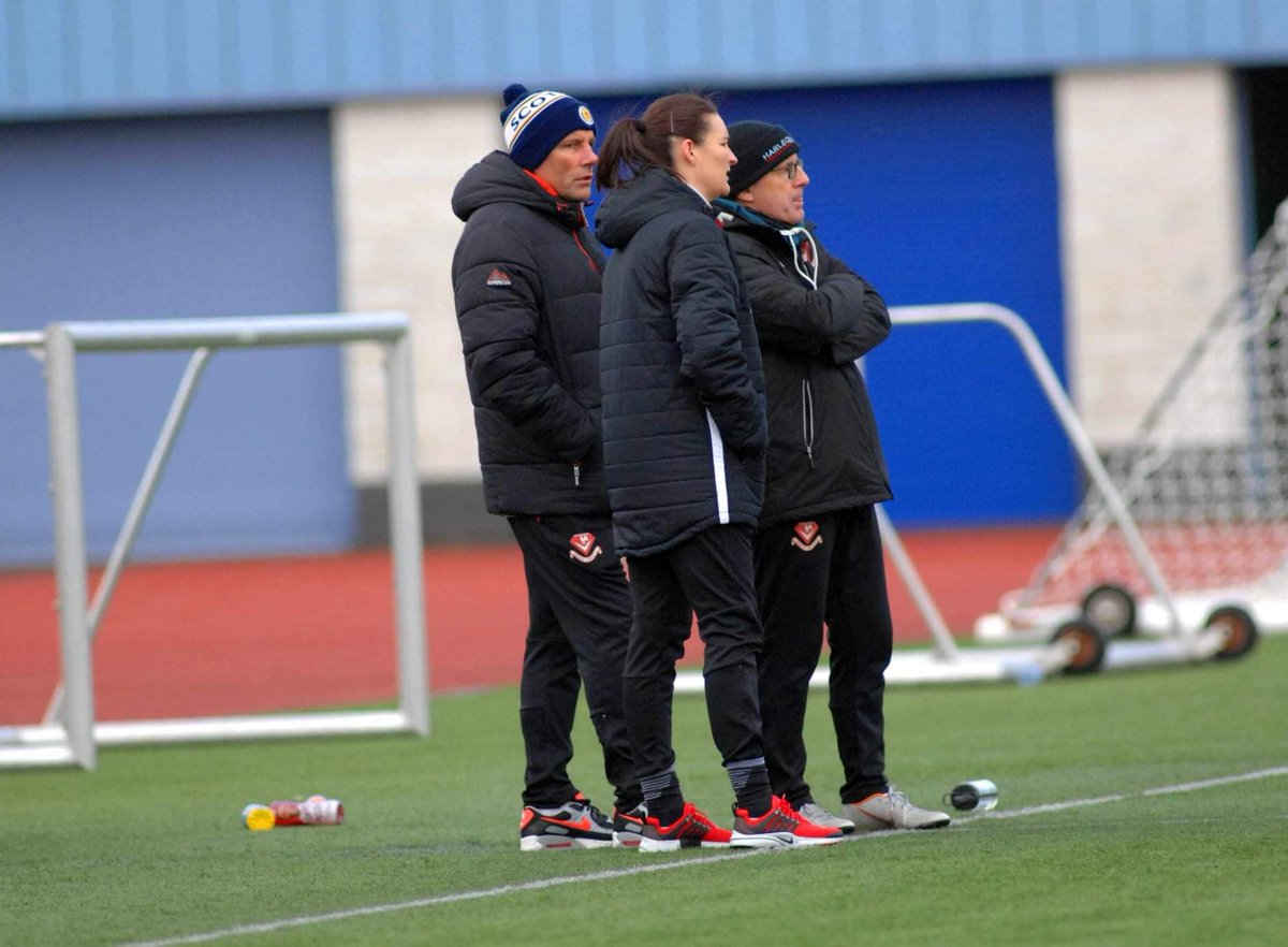 AirdrieCCLadies's tweet photo. Ohhhh the concentration 💭
Caption this ⬇️🤣♦️
#thoughts #weareairdrie #whattheythinking https://t.co/wwGB2vwBgr