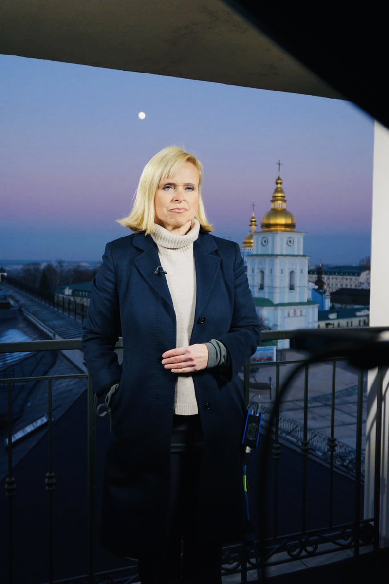 Anna Botting tweet media