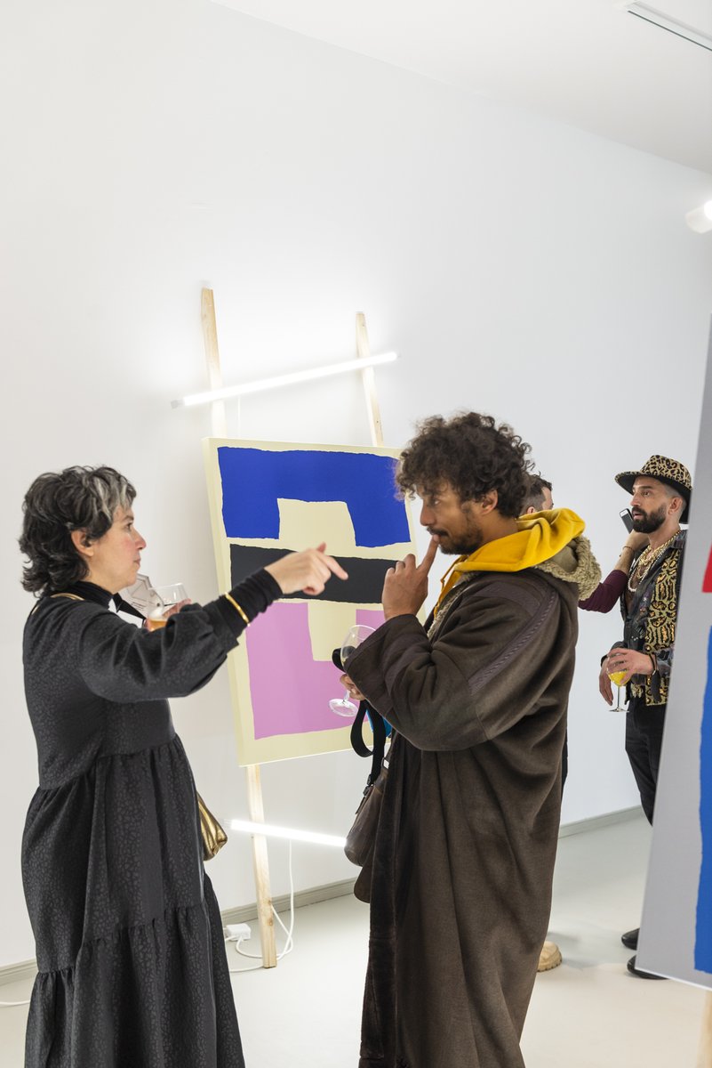 Last days of Hard Edge Movement.
We look forward to seeing you on Thursday 24th from 17hs for the closing of the exhibition. Galeria Azur Berlin.
62 Karl Marks Allee.