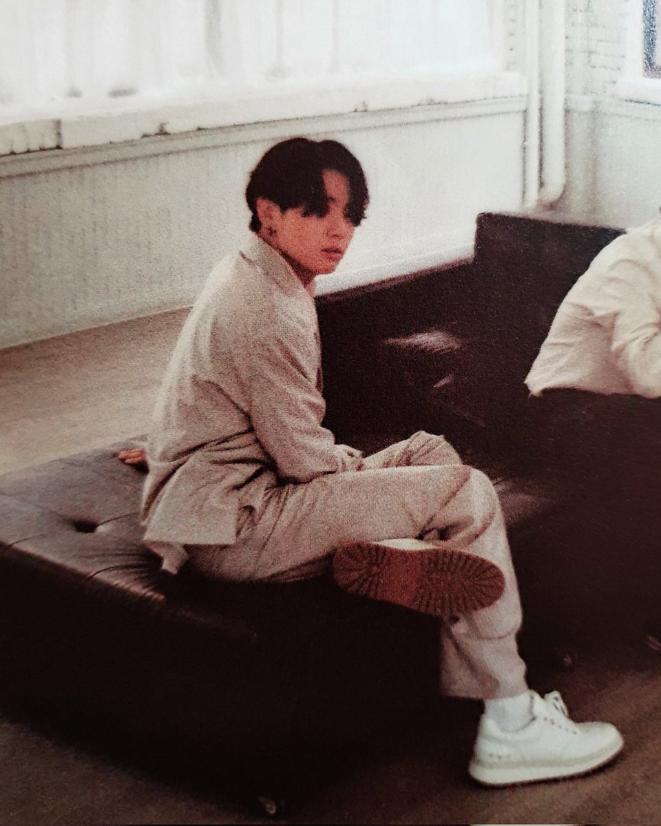 MAGNETICJIMlN's tweet photo. THIS PHOTO OF JUNGKOOK. https://t.co/ueatj4osaA