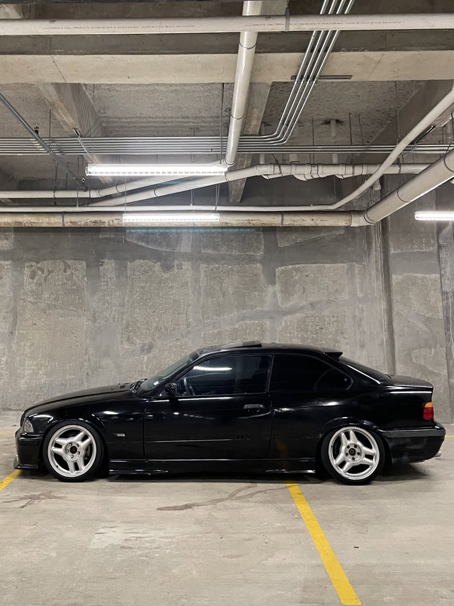 questionmarqo's tweet photo. My 90’s BMW
#bmw #e36 https://t.co/68d3d1t1q4