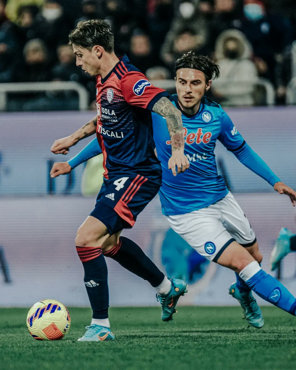 Baselli's tweet image. A TESTA ALTA! 👏 #ForzaCasteddu 
@CagliariCalcio #CagliariNapoli