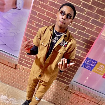 EightbabyTay's tweet photo. #NewProfilePic https://t.co/xdmm7j7puj