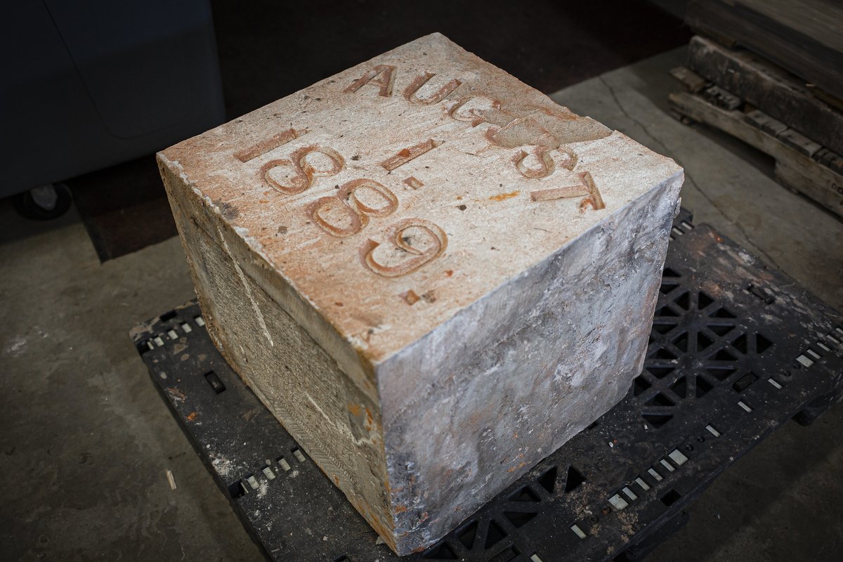 ManchesterUniv's tweet photo. A cornerstone from the Administration Building held secret treasure: A time capsule from 1889. https://t.co/gIHEYygK1S #ManchesterUniversity https://t.co/OcNUIAK4zP