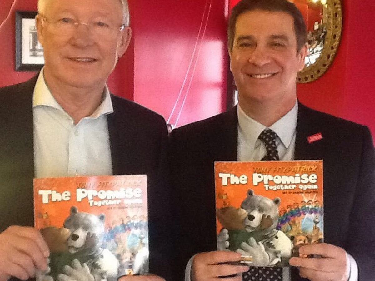 ChitChatJed's tweet photo. Sir Alex Ferguson’s youngest ever captain!

Listen to Tony Fitzpatrick talk about how the great man changed his life as a young player and remained a life long friend! 

Full interview 👀

👇
https://t.co/5Nw6Ake7XA

#ChitChatJed #nevergiveuponyourdreams #SirAlexFerguson https://t.co/h0bupuC7Dj