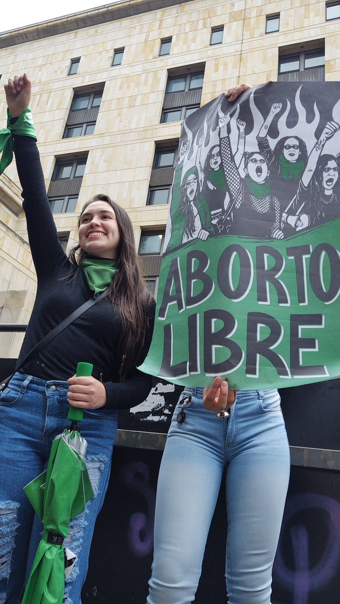 ¡Históricas! #AbortoLegal 🎉
El movimiento feminista lo logró, aborto legal hasta la semana 24. 
Gracias <a href="/causajustaco/">Causa Justa por el Aborto</a> 💚🔥✊🏽