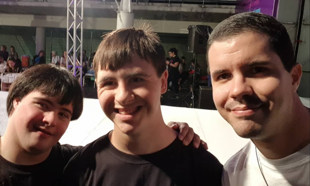 Me honra ser parte de la Asociación Venezolana para el Síndrome de Down ⁦<a href="/avesid/">AVESID</a>  y en ser su Presidente Ejecutivo, en #Avesid apoyamos la #diversidad , somos #Inclusion y respetamos las diferencias. #SomosAvesid desarrollando capacidades.